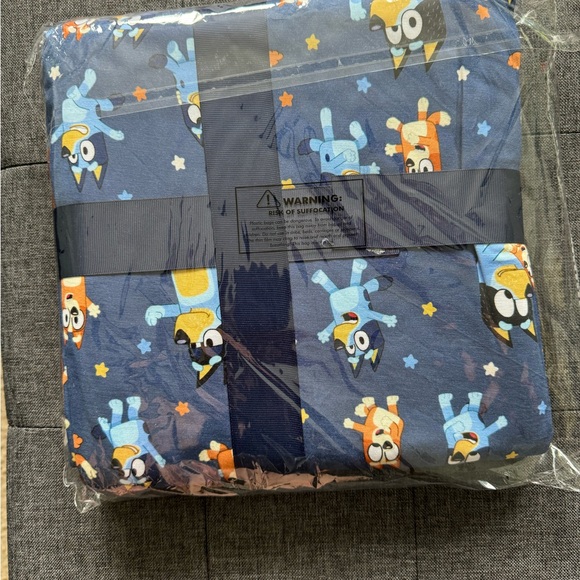 Little sleepies Bluey cloud blanket - Picture 2 of 2
